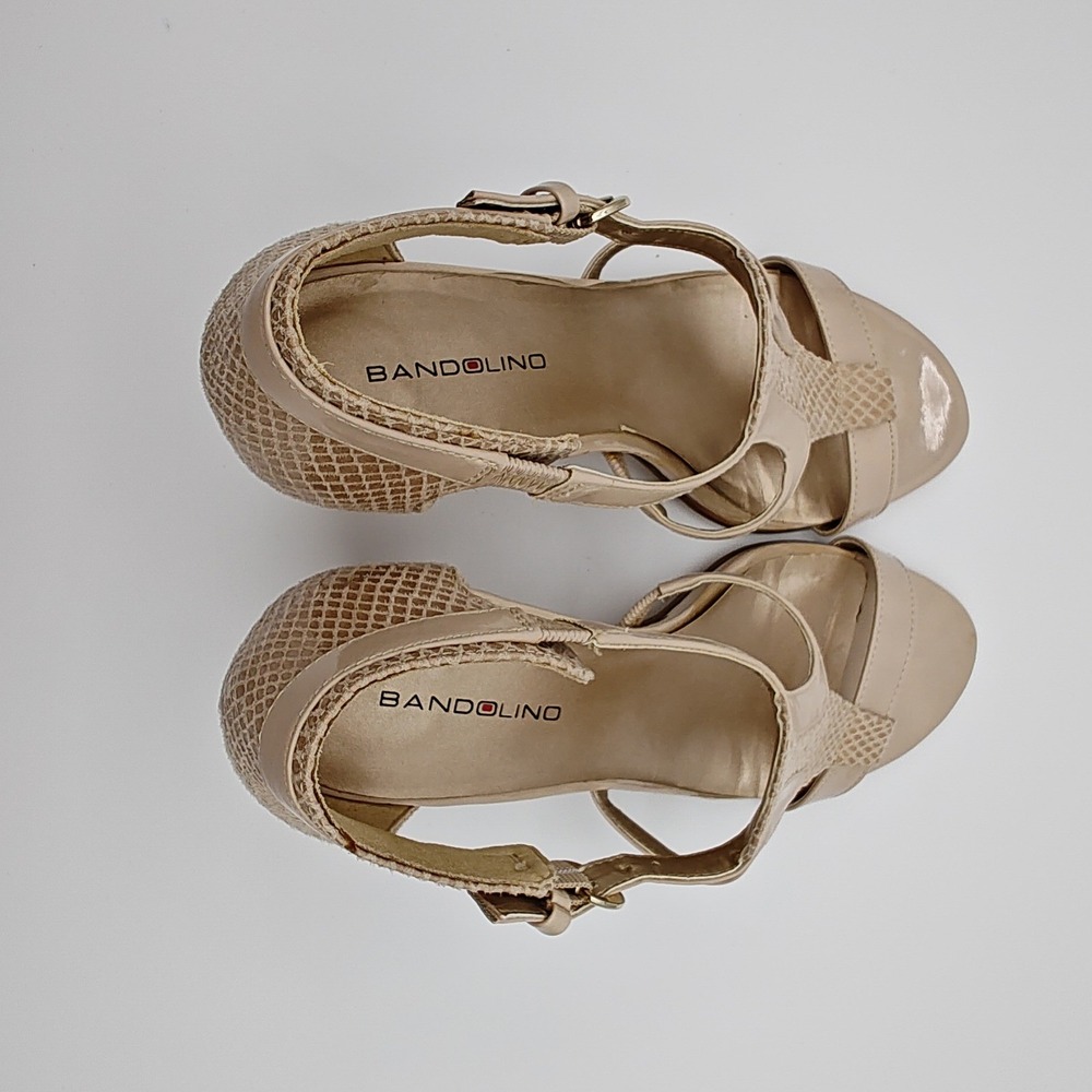 Bandolino BDDACIA2 Nude Beige Strappy T-Strap‎ Heeled Sandals Womens Size 7M - Picture 5 of 9